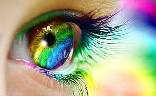 thinking_of_rainbows_by_lovegreen13-d1x7i21